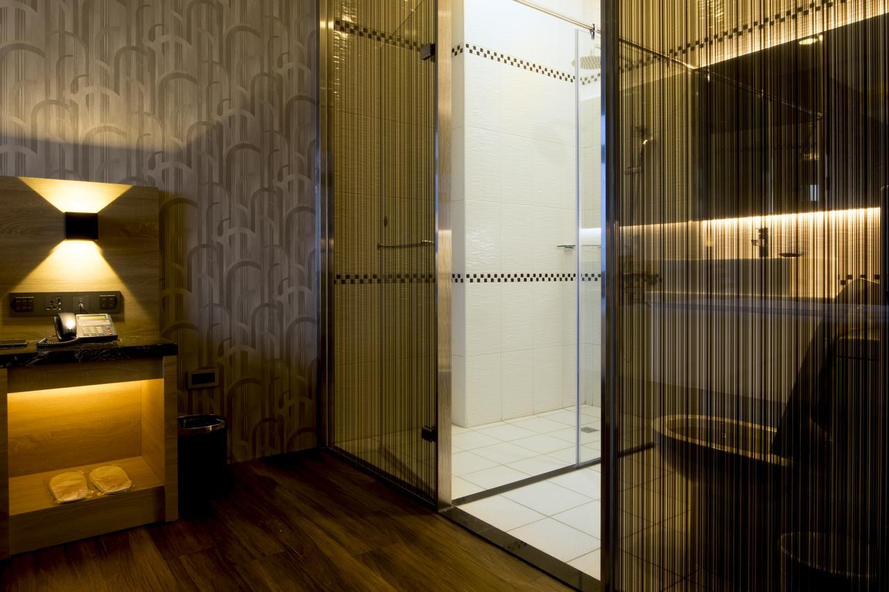 Yu Chun Hotel Tajcshung Kültér fotó